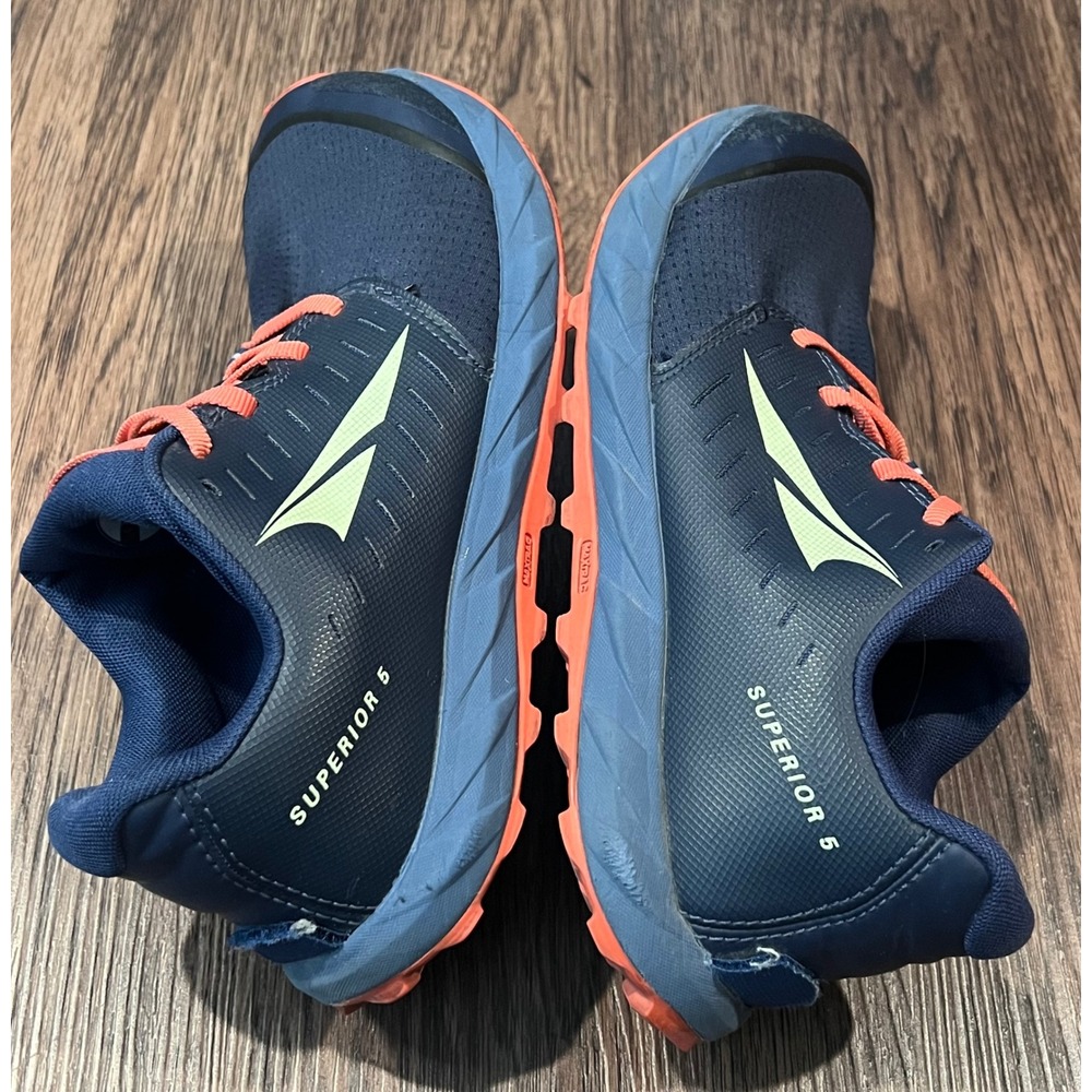 Altra Superior 5 Women size 8 Navy Blue Orange Trail Running Shoes AL0A5483442